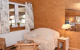 kleines Appartment auf Gestütsanlage